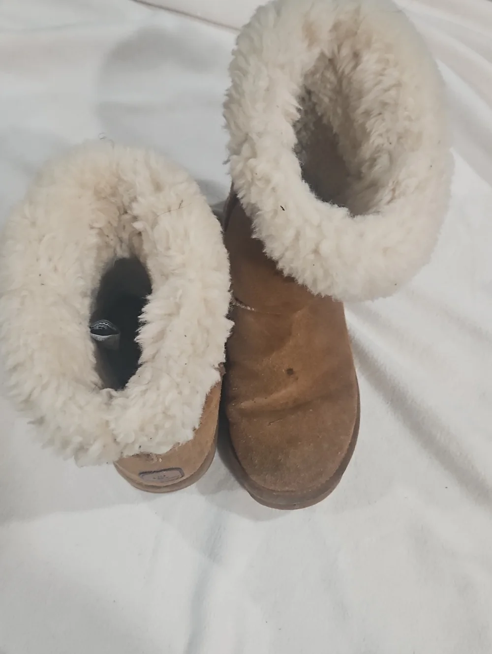 BearPaw Womens Suede Faux Shearling Boot - Brown & Cream